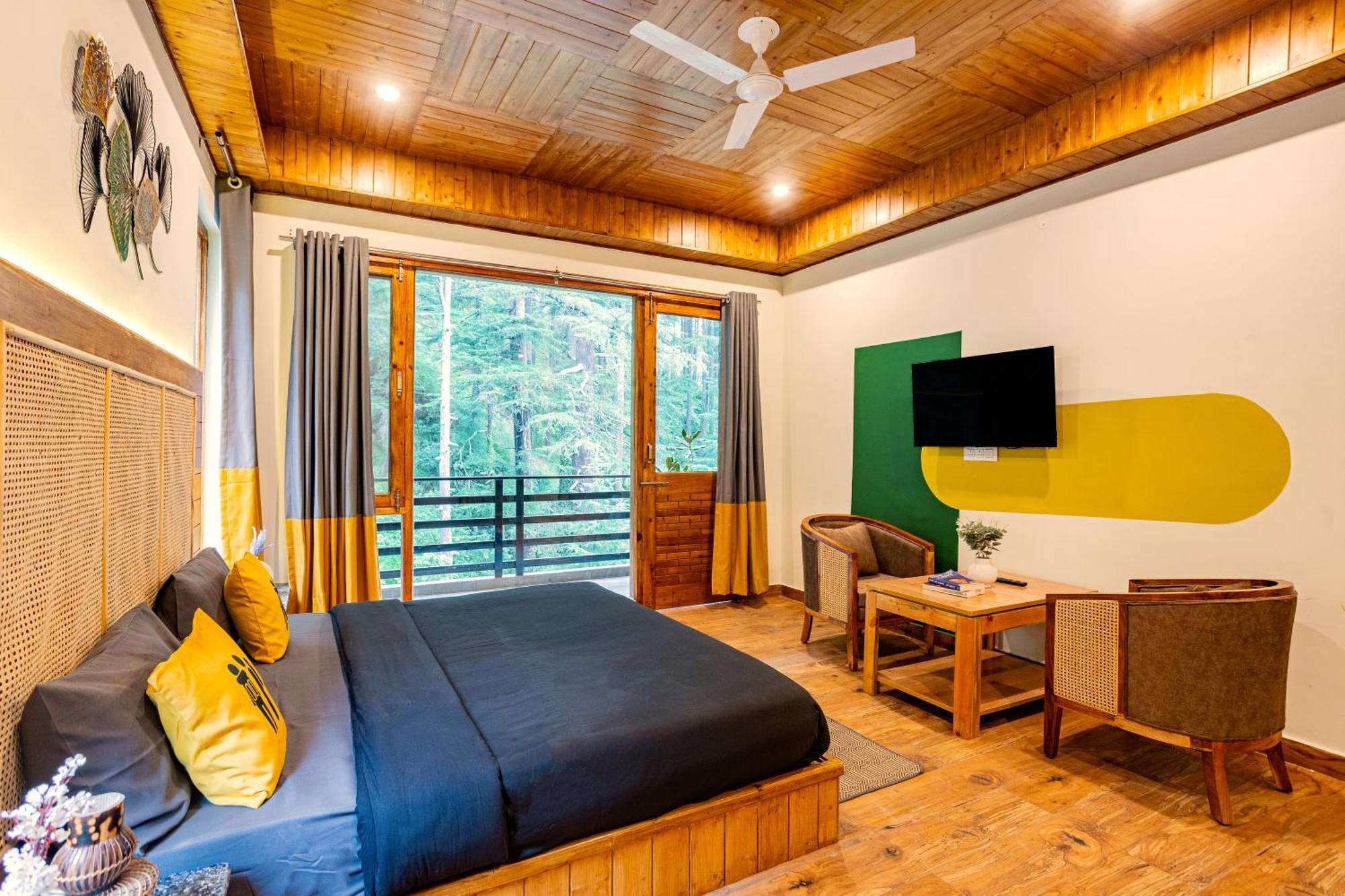 The Hosteller Kasol Room photo