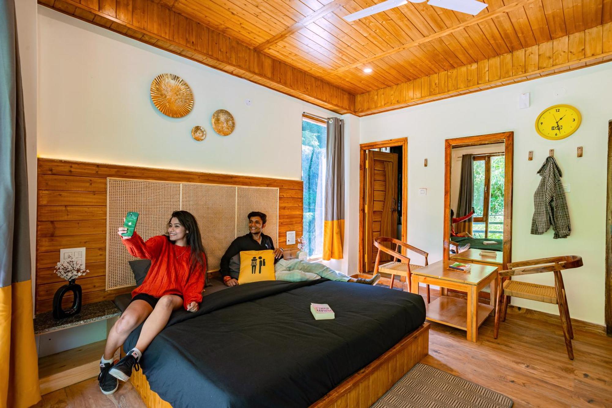 The Hosteller Kasol Room photo